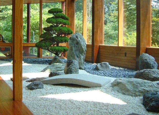 入口处的枯山水景观,让我回忆起了在日本的时候,这种自然幽雅的美让人