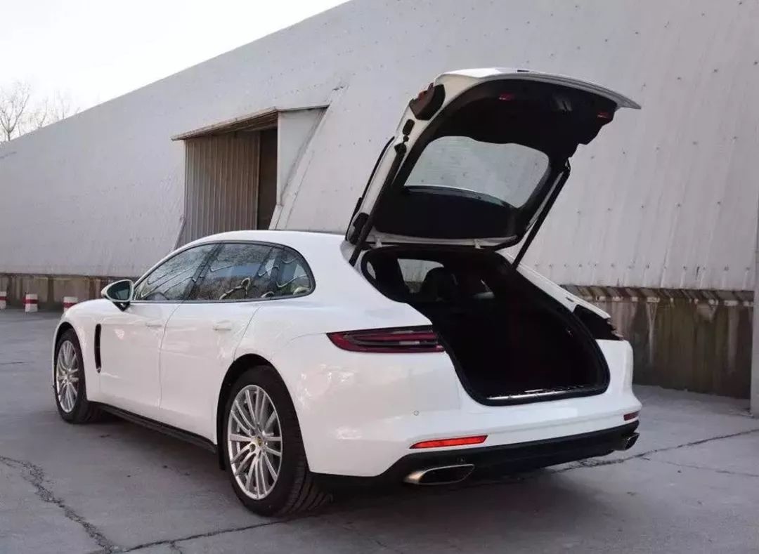 盘点15万以内的掀背轿车,合资自主都有份,本田那款还不到9万