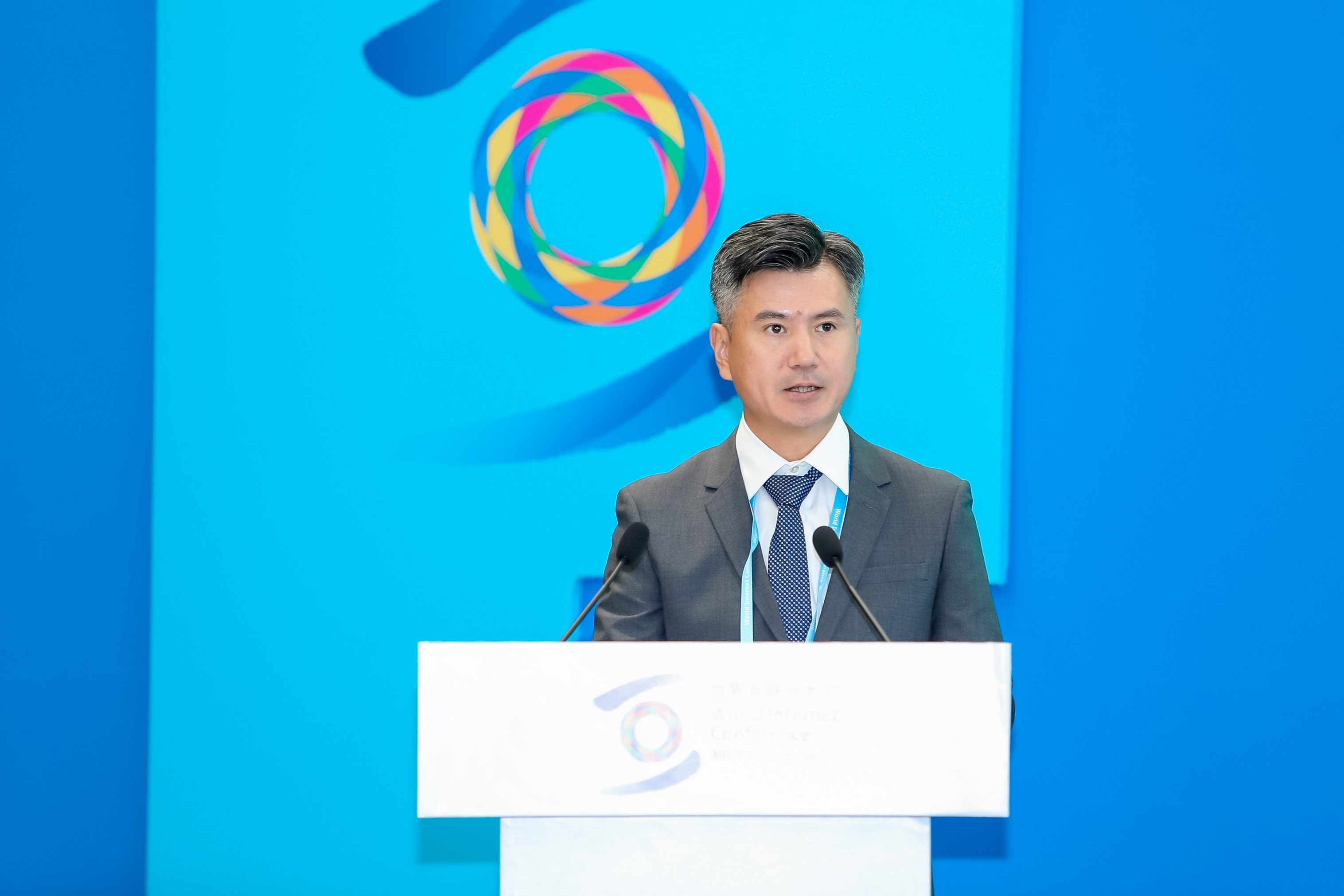 直击乌镇 | 腾讯任宇昕:互联网企业不但要善用技术,还要成为汇集产业力量的“连接器”|钛快讯_凤凰网科技_凤凰网