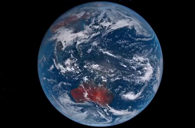 静止轨道视角看地球