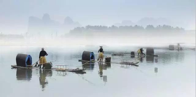 青箬笠,綠蓑衣,斜風細雨不須歸__鳳凰網