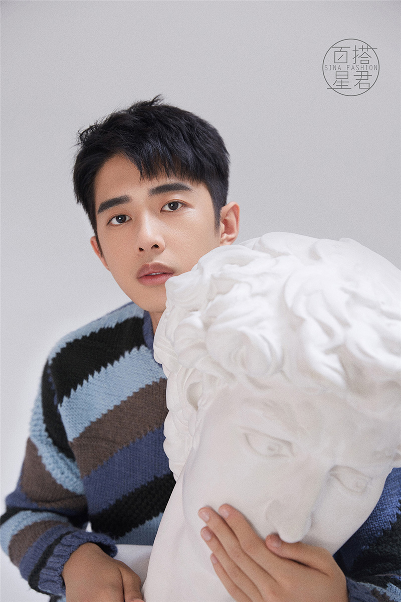 摩羯座少年梁靖康教你初秋盐系穿搭