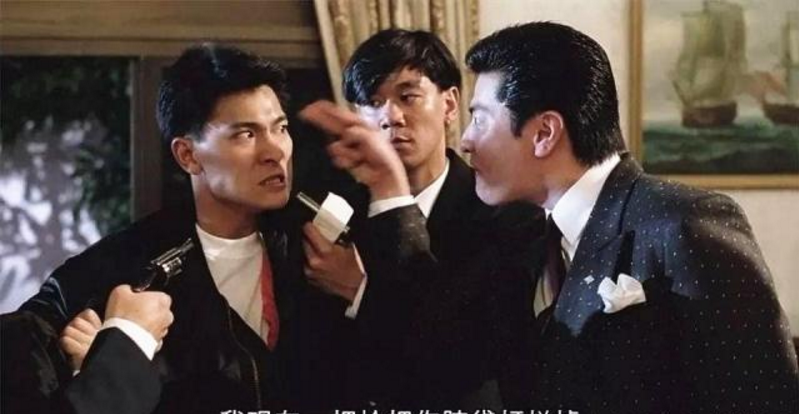 一代"奸神"龙方:因《赌神》爆红,演活反派,让观众恨到牙痒!__凤凰网