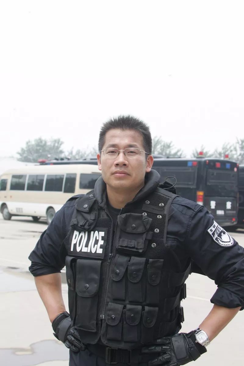 反恐20年地表最强特警总教头主政昌平公安