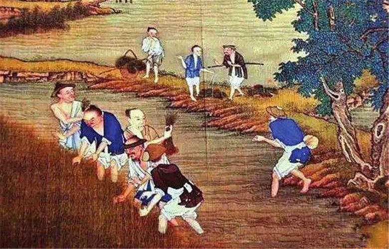 其一,是摊丁入亩.自秦汉以来,丁税和田赋便是封建臣民应尽的两大义务.