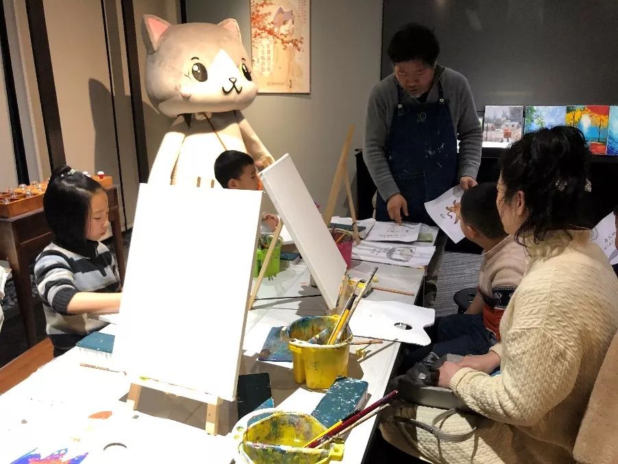 观复学堂马都督变身橘猫云朵朵染发