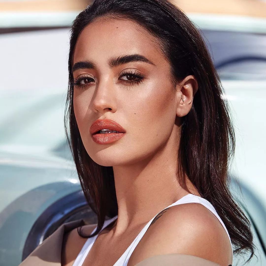 美黑是一种怎样的体验_凤凰网时尚_凤凰网