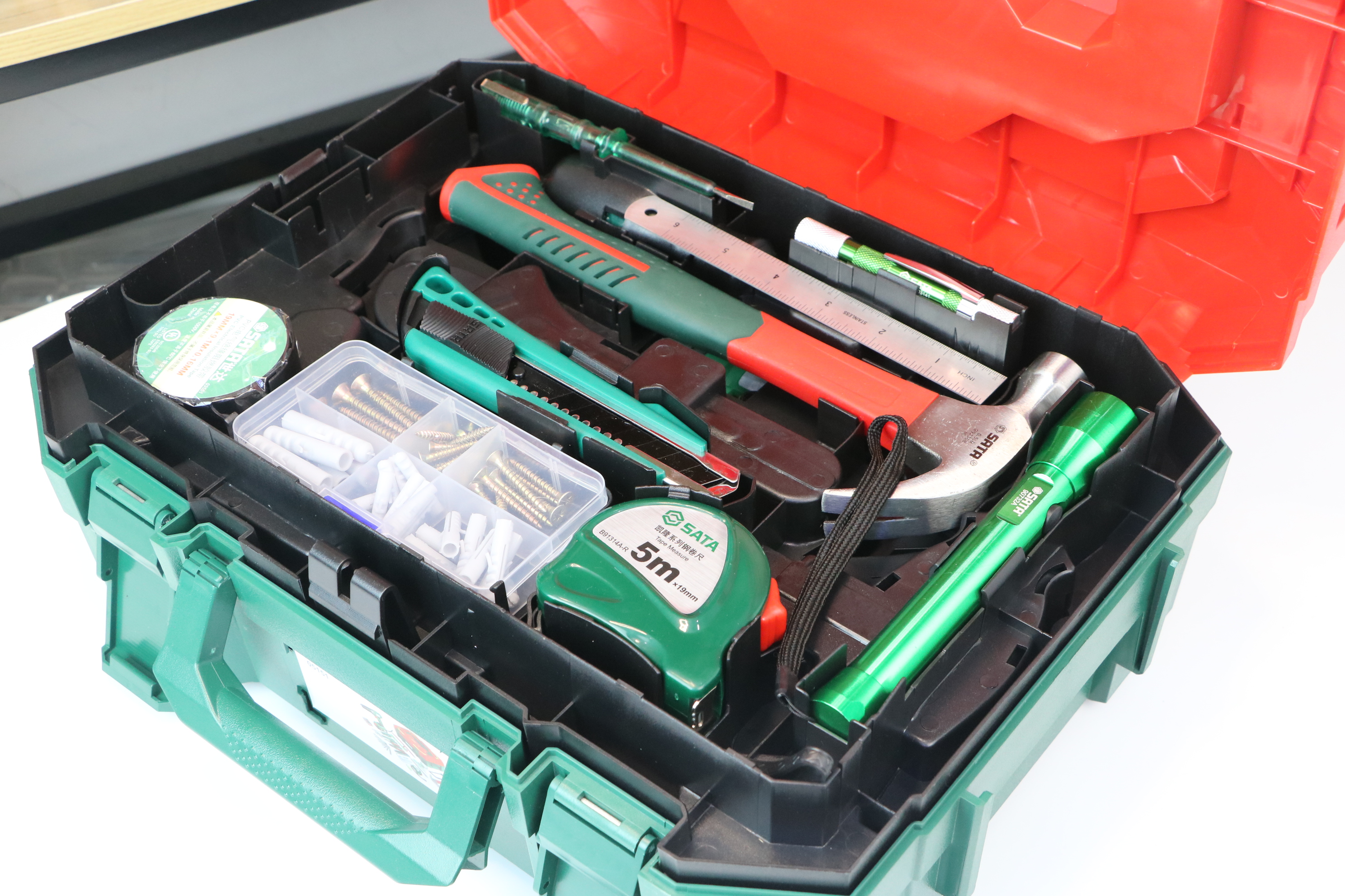 世达88件实用工具箱体验:居家维修百宝箱,轻松搞定各种安装任务