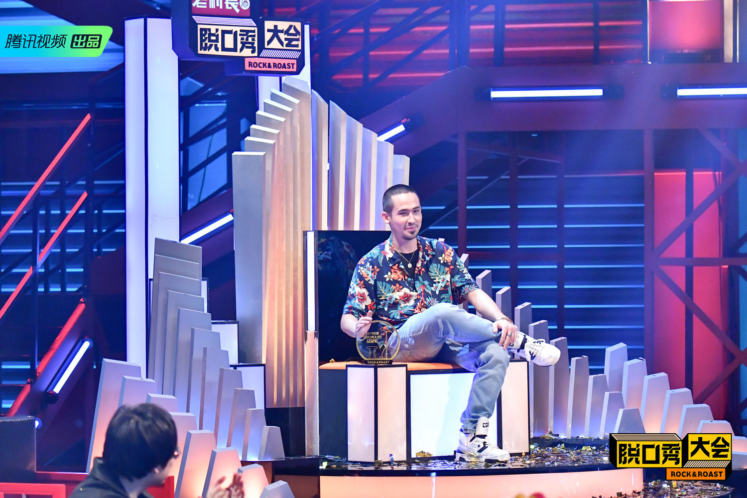 消息脱口秀大会2完美收官卡姆夺冠力证体验派脱口秀表演的成功