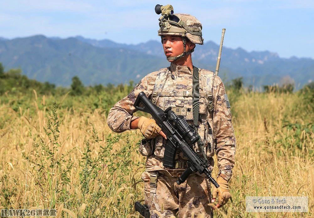 海外谈中国:70周年阅兵式亮相的新型步枪为何不是"03拉皮"?
