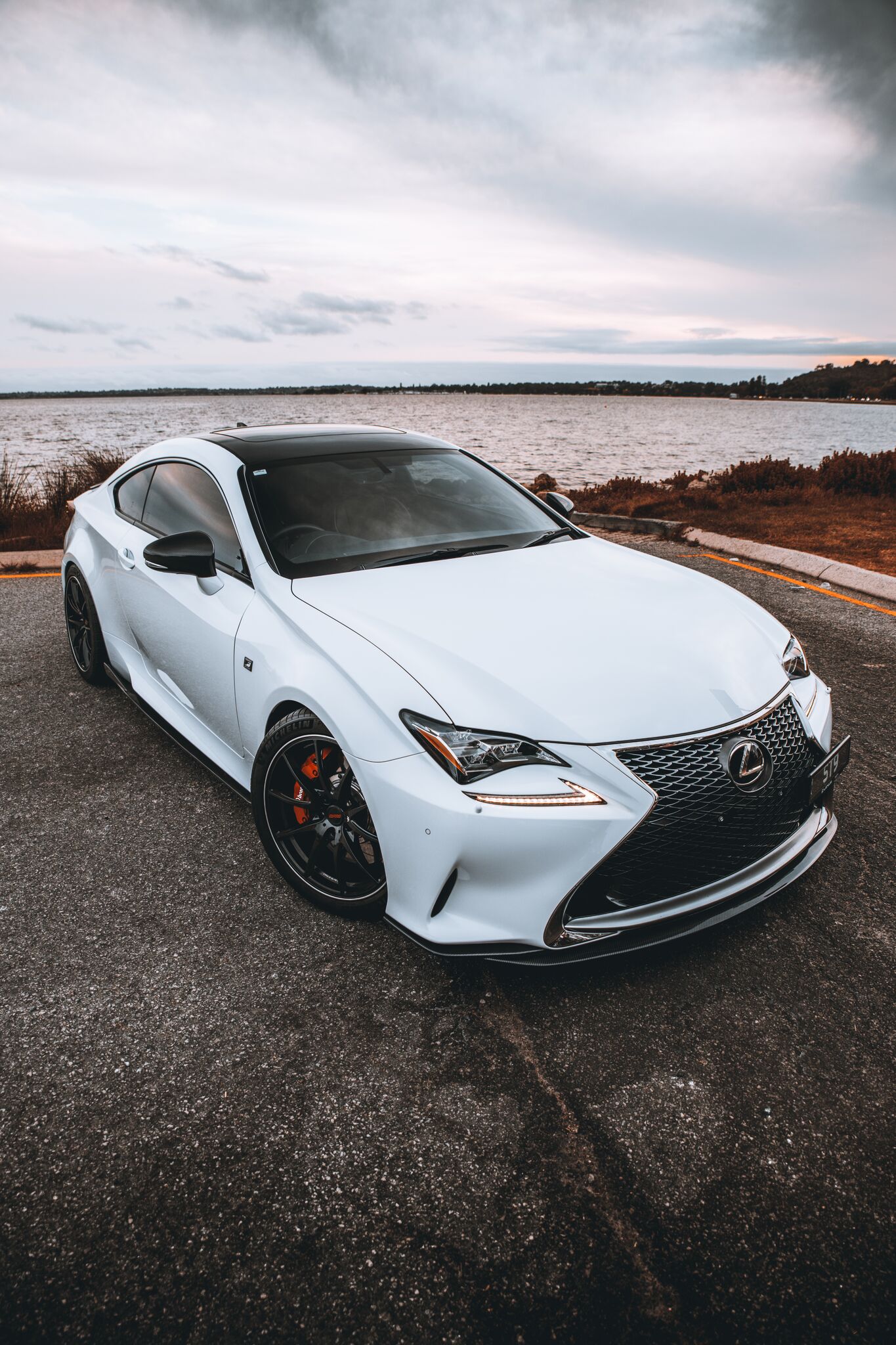 拒绝花里胡哨,轻改雷克萨斯rc350尽显简约美