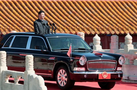 国庆70周年阅兵仪式上的红旗阅兵礼宾车除了在阅兵仪式上看到的红旗车