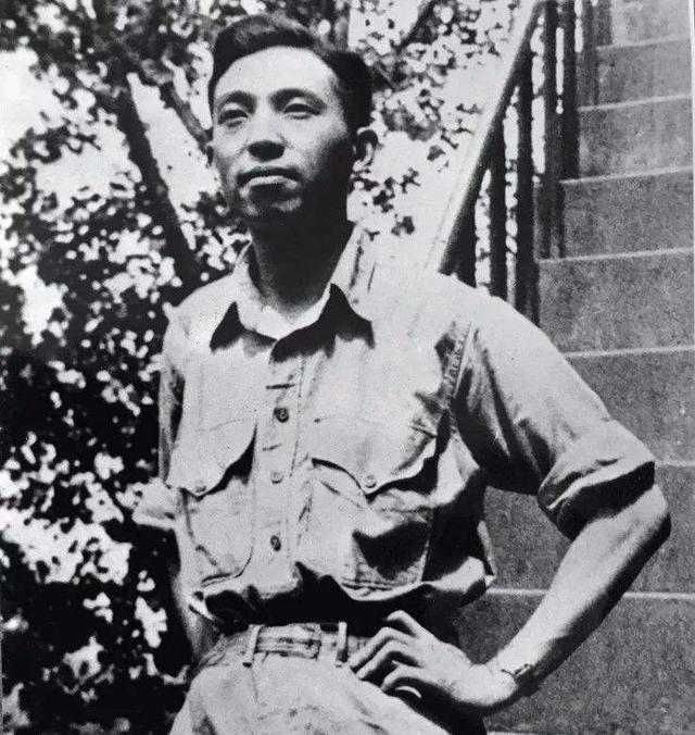 一个知识分子的理想主义坚守晚年的穆旦和他的晚年诗歌