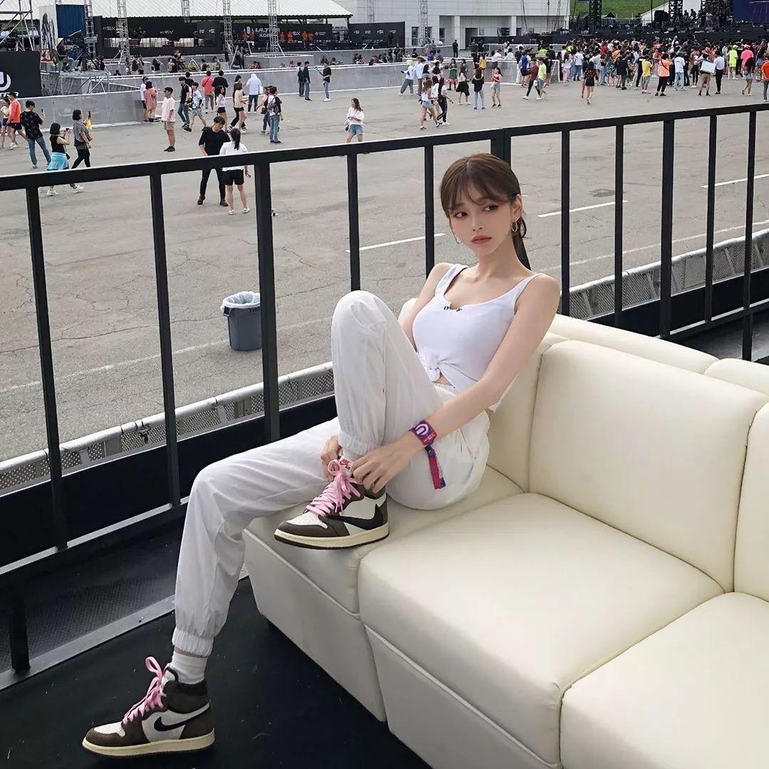 韩国票选女友第一名,球鞋女神姜泰莉,在国人看来什么水平?