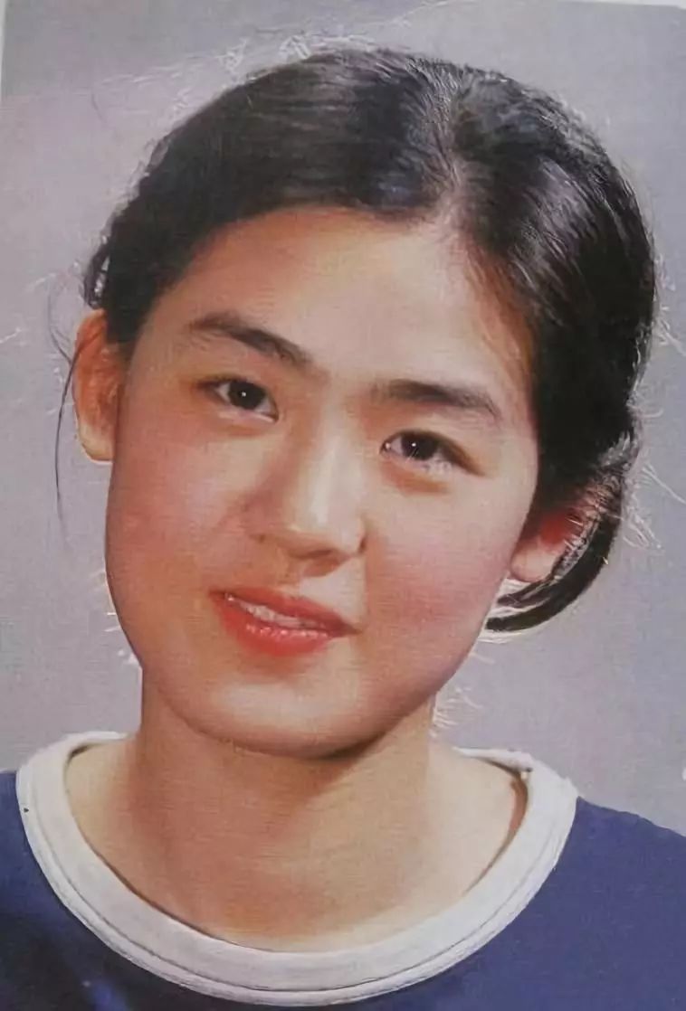 2019年末，《牧马人》突然爆火：电影女主丛珊这30年怎么样了？_凤凰网