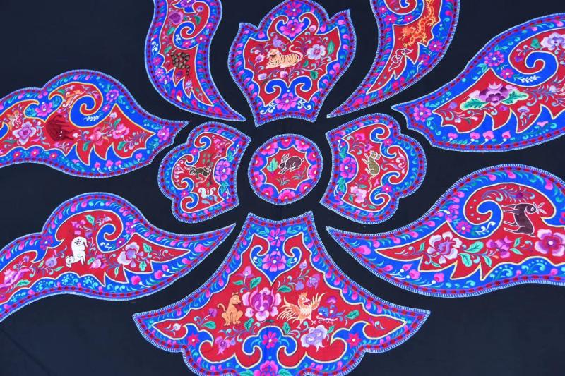 楚雄永仁: "赛装节"打响彝绣品牌,让"中国彝乡"非遗文化焕发新活力