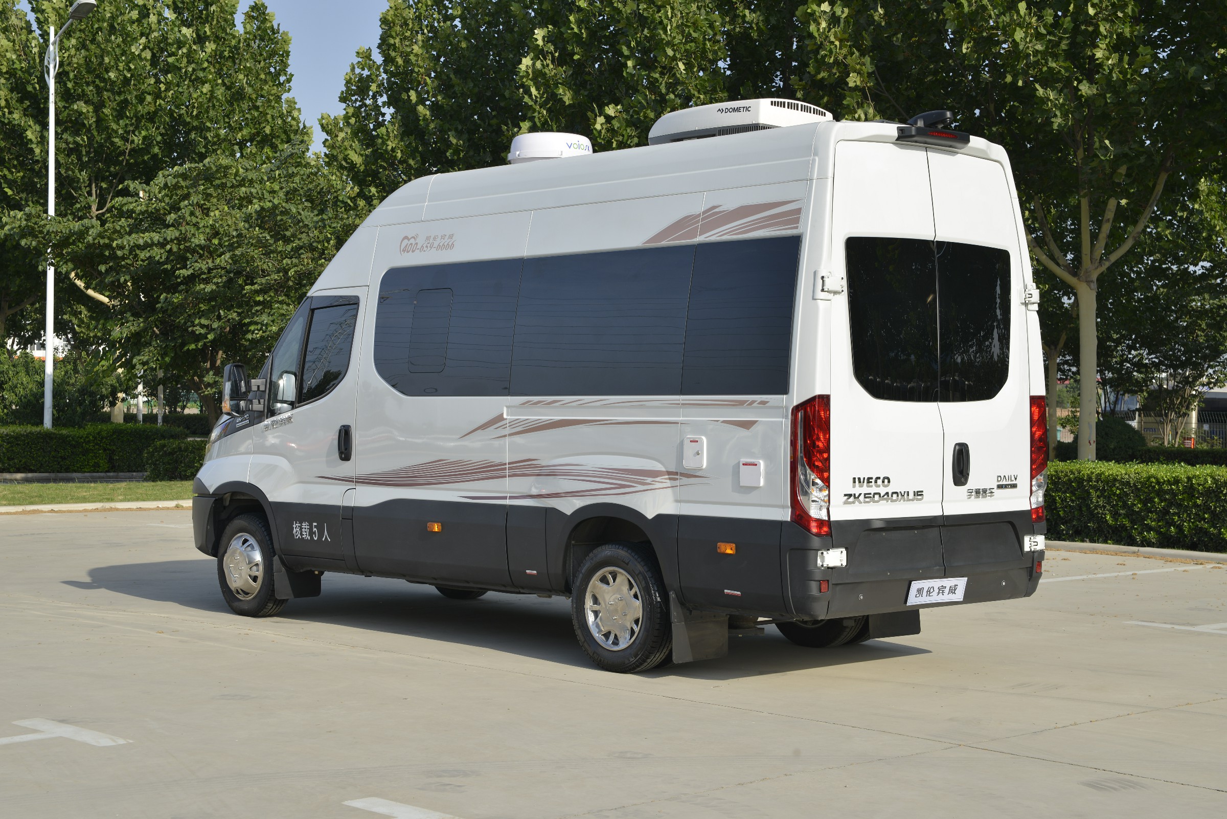 房车和商务车的区别有哪些__凤凰网