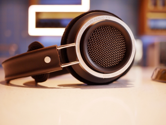 飞利浦fidelio x1s:昔日旗舰大耳,如今亲民售价