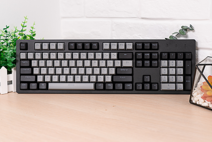 手感出色还能换主题达尔优a840esports机械键盘评测