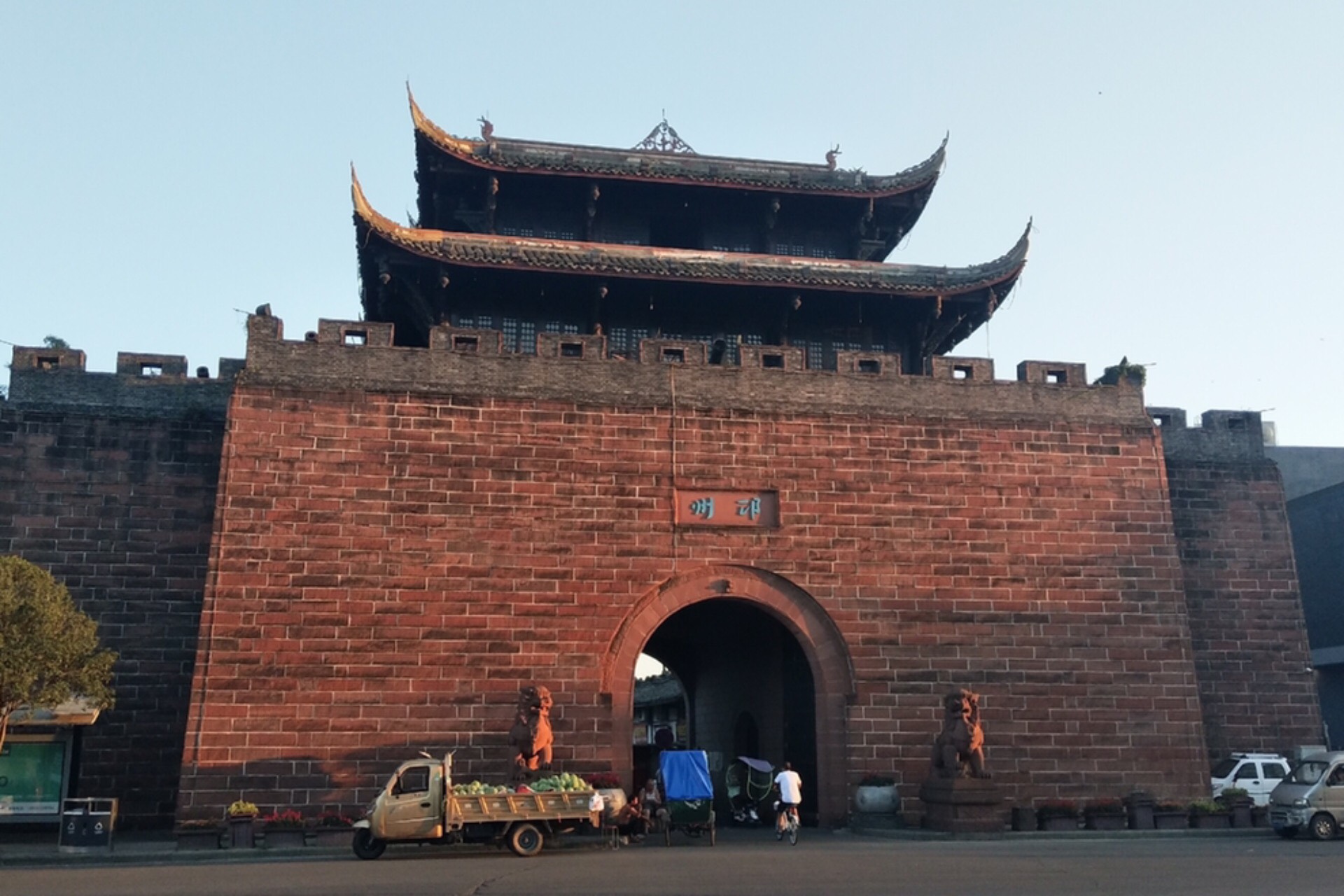 成都有座古城藏有四川第一高塔曾是成都第一重镇