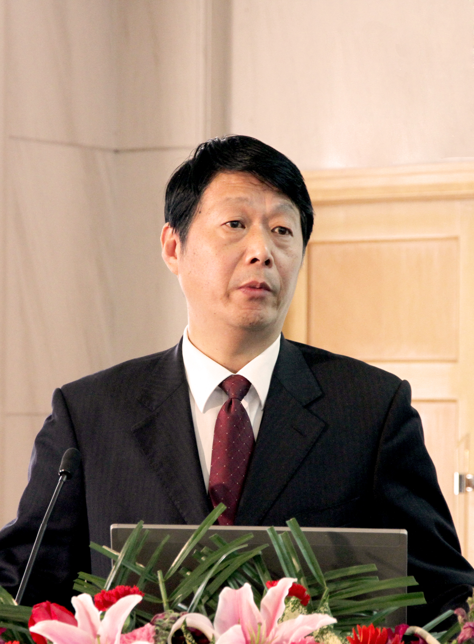 江淮汽车:在炮声中前进