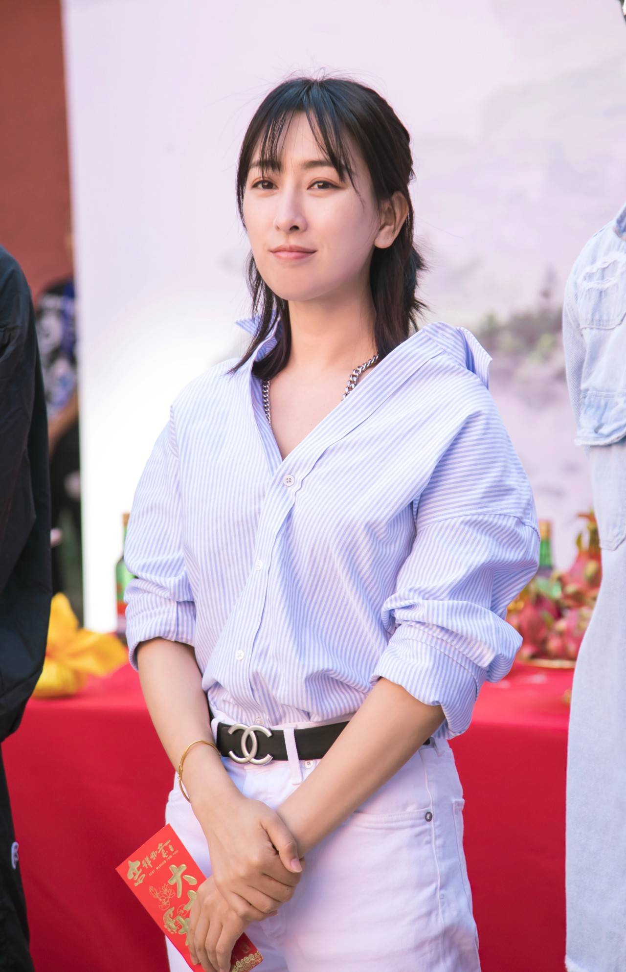 舒淇新作《痞子爱人》搭档周一围?