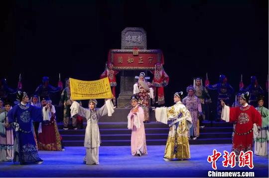 闽剧节福州启幕 经典传统剧目“好戏连台”__凤凰网