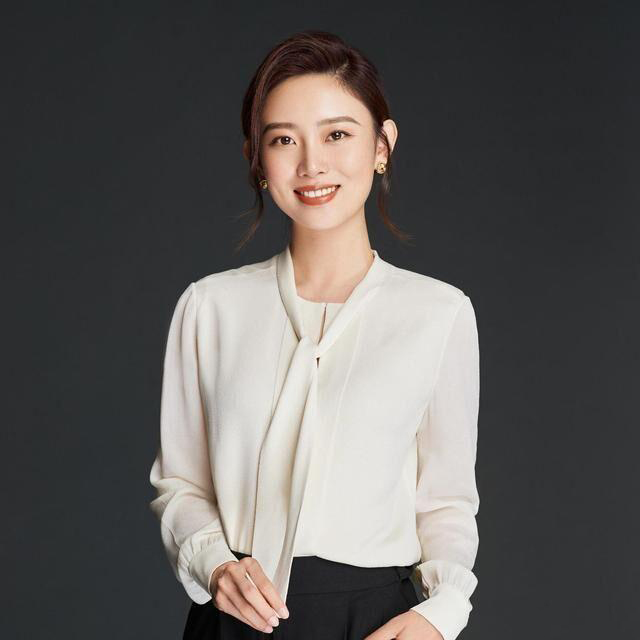 《等着我》李七月时隔8年后再次参加央视主持人大赛,拿下第一名__凤凰