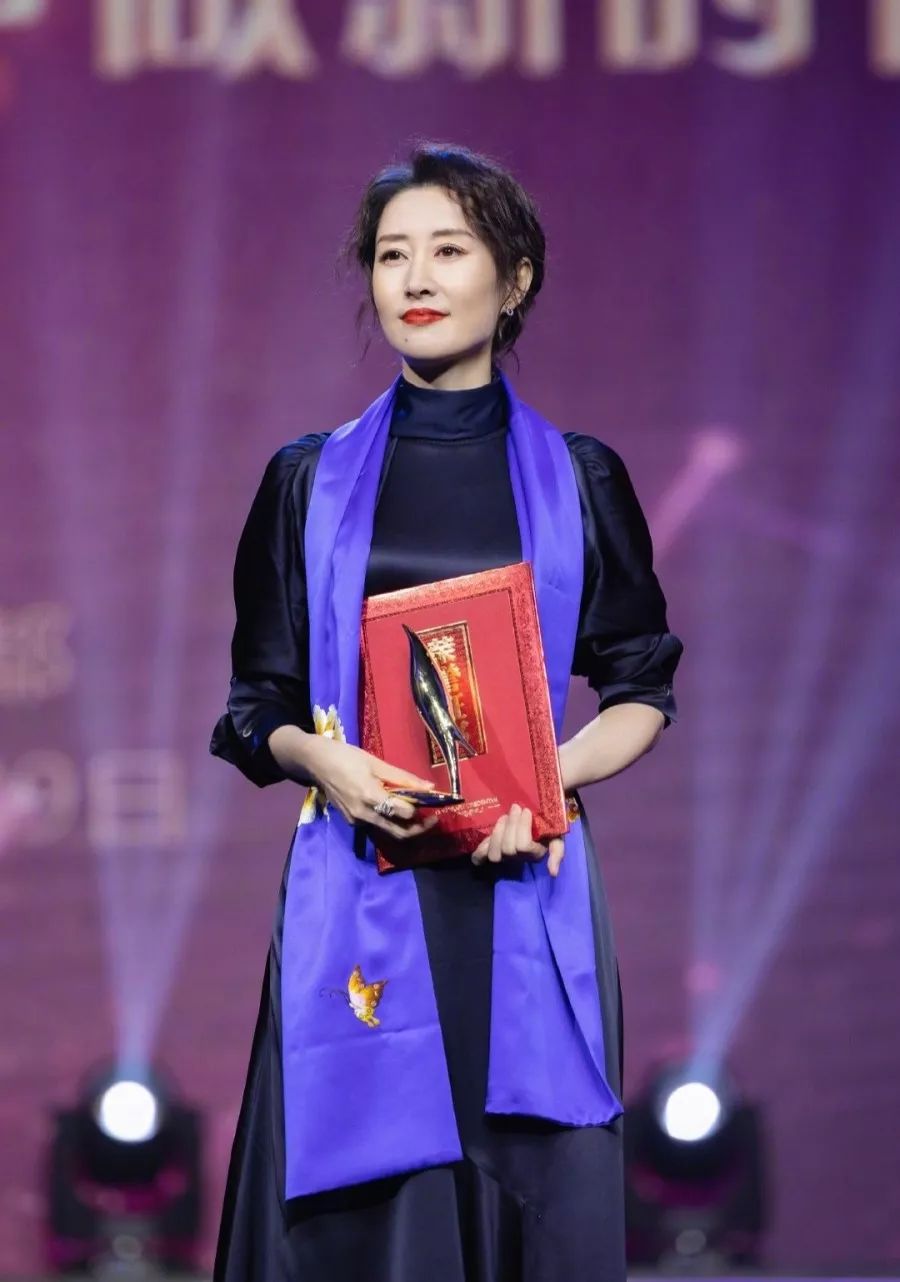 胡歌,王凯最尊敬的女人!出道20多年,你红得太晚了
