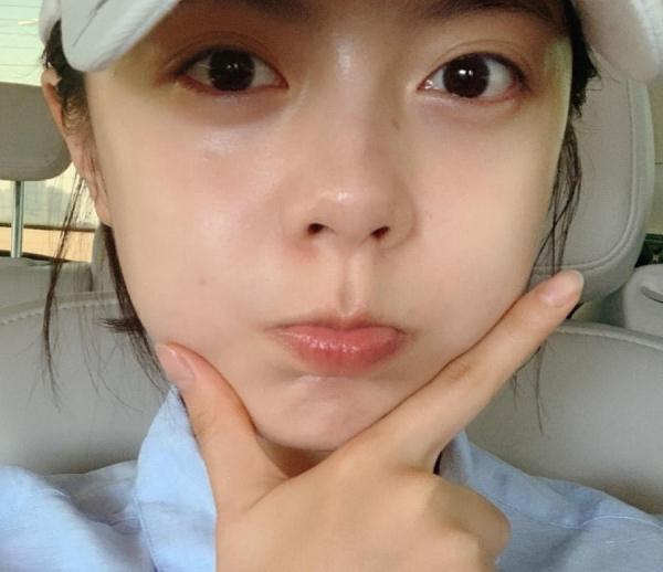 赵今麦玩儿大了,高清镜头怼素颜脸上,网友:太自信了__凤凰网