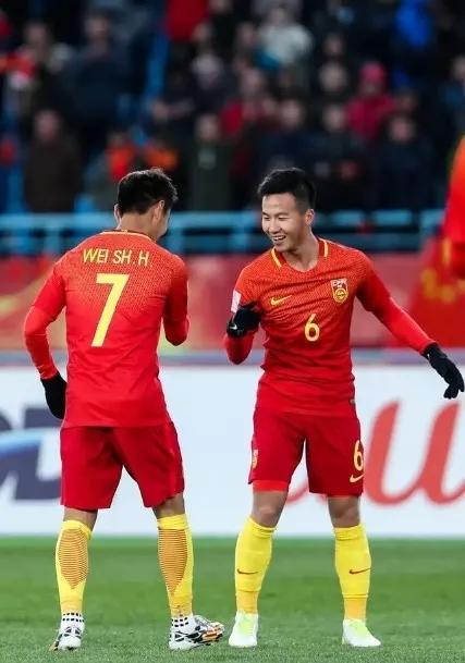 备战世预赛首战 温州小将<em>姚</em><em>均</em><em>晟</em>入选国足26人名单