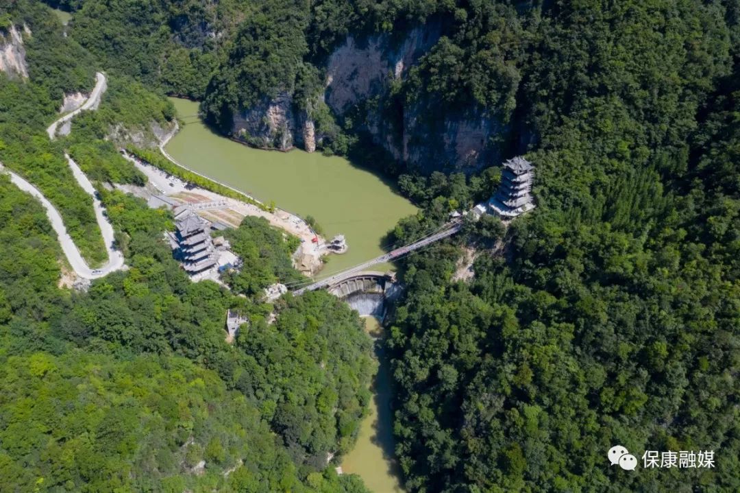 房县人在家附近也能体验到惊险刺激的5d玻璃栈道啦