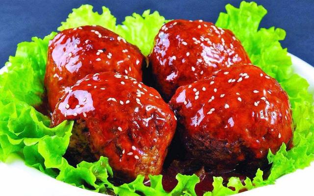 美食文化中的那些故事:扬州红烧狮子头,成就了美娇娘的爱情 ——凤凰