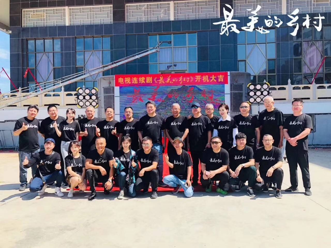 舒淇新作《痞子爱人》搭档周一围?