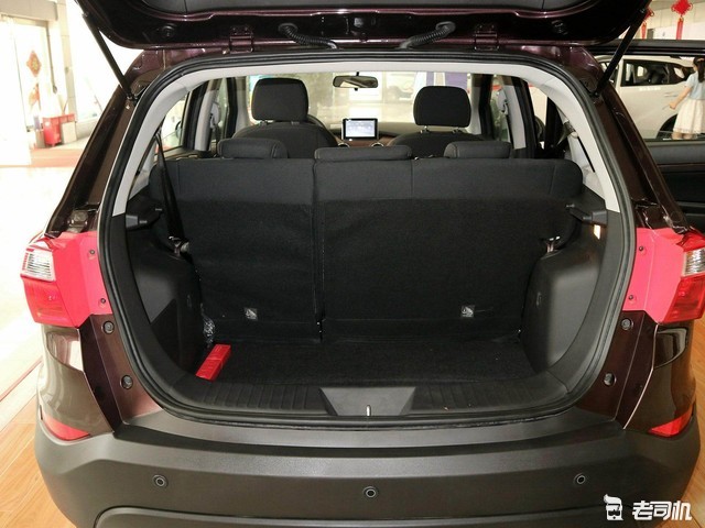 6万元级别的城市小精灵 小哥带你看北汽昌河q25