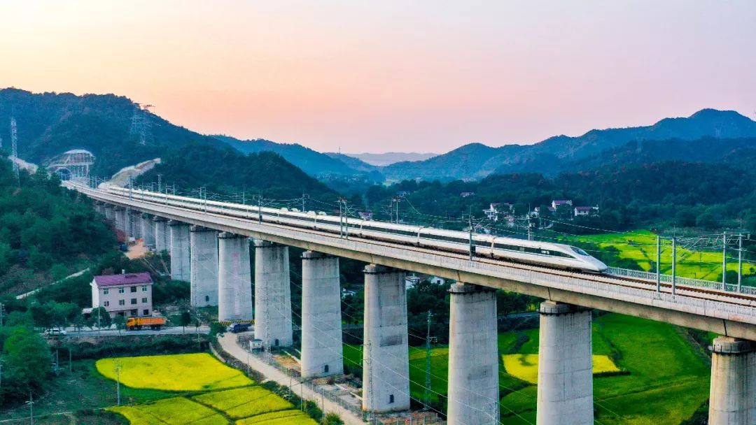 时间定了67昌赣高铁12月26日开通运营江西将实现市市通高铁或动车