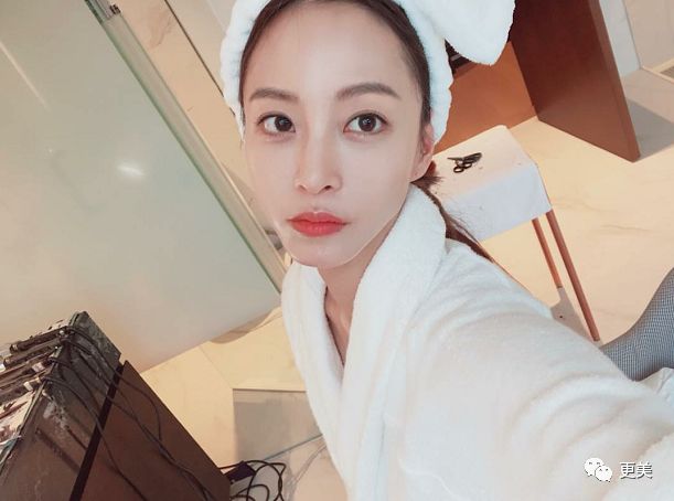 韩国第一人造美女40岁复出冻龄仍似20整得太成功