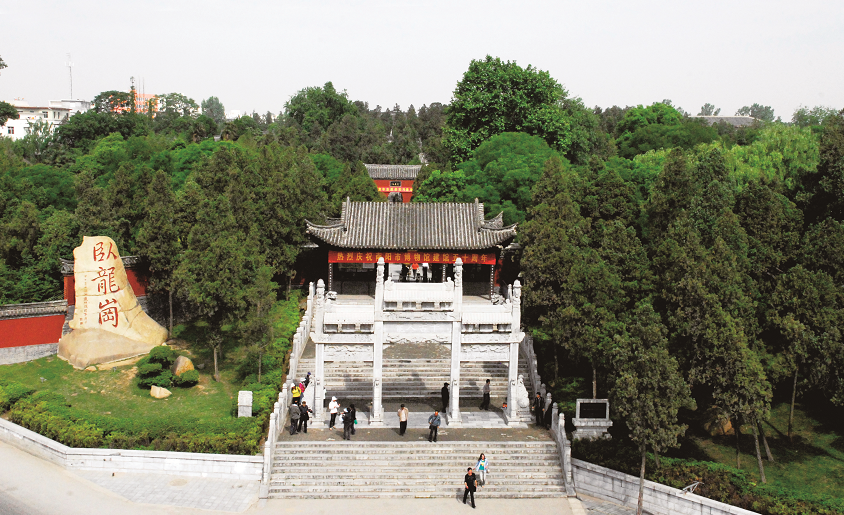 河南南阳:加速推进卧龙岗武侯祠文化园项目