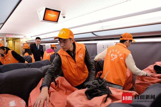 叮!你的"双11"包裹已登上高铁 西南铁路开启电商黄金周