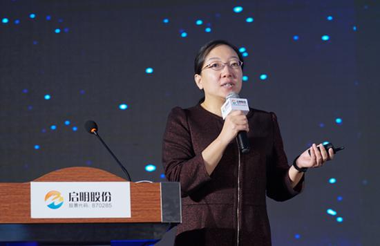 高晓红经济全球化深入发展下风险管理需要标准化