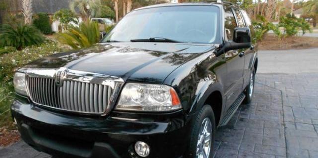 如今在林肯品牌设计师大卫·伍德豪斯的操刀之下在中国市场正式首秀和