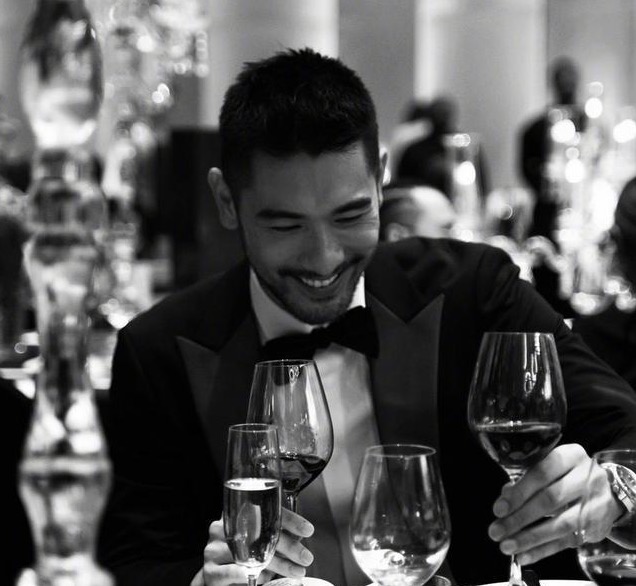 粤曲王子郑锦昌离世是李小龙的好友曾演唱唐山大兄