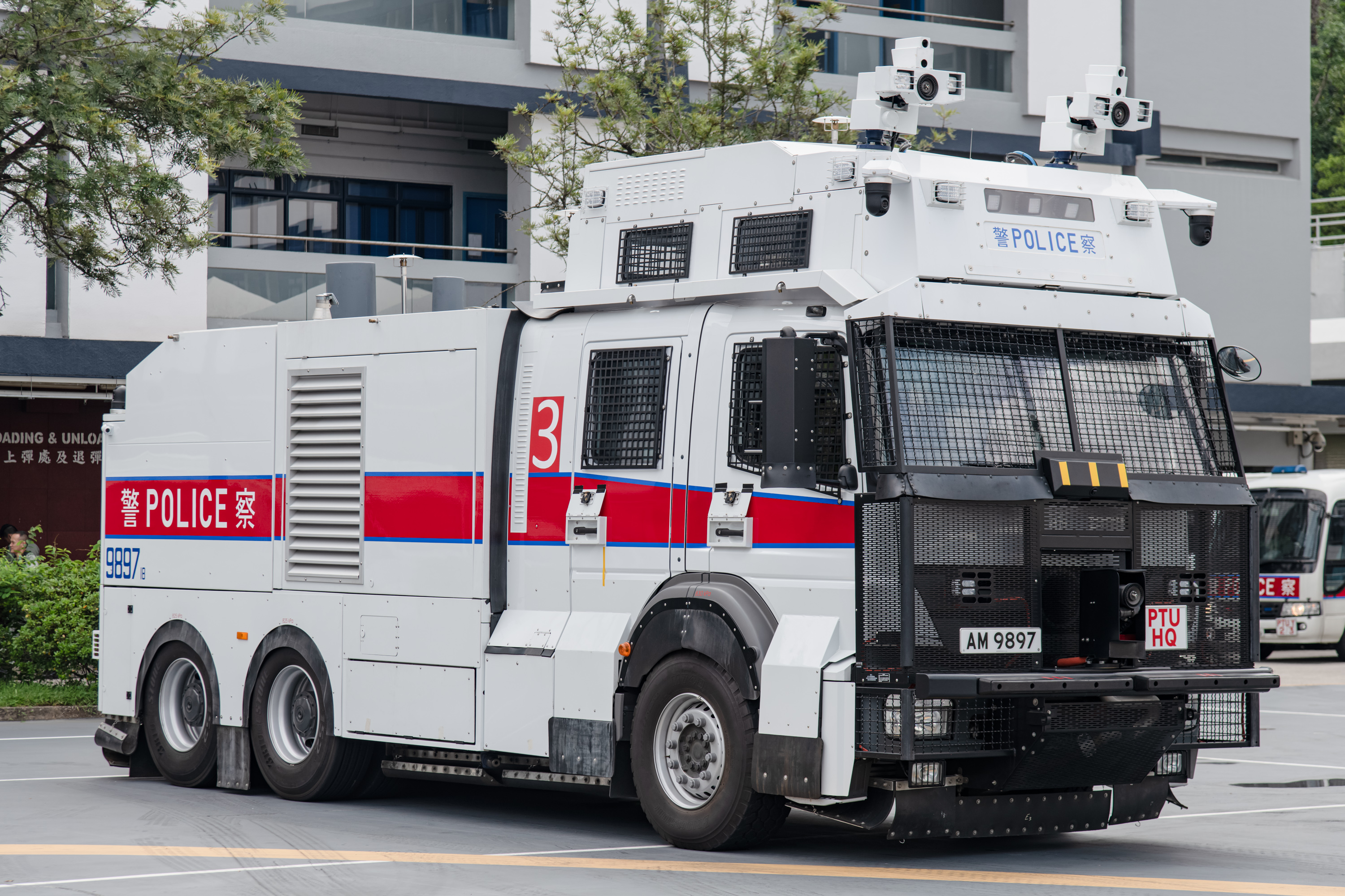 香港警方首次展示特别用途车——水炮车