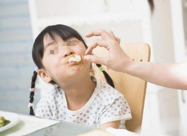 餐桌常見的美味,卻讓5歲女孩性早熟:再營養媽媽也要懂得停止__鳳凰網