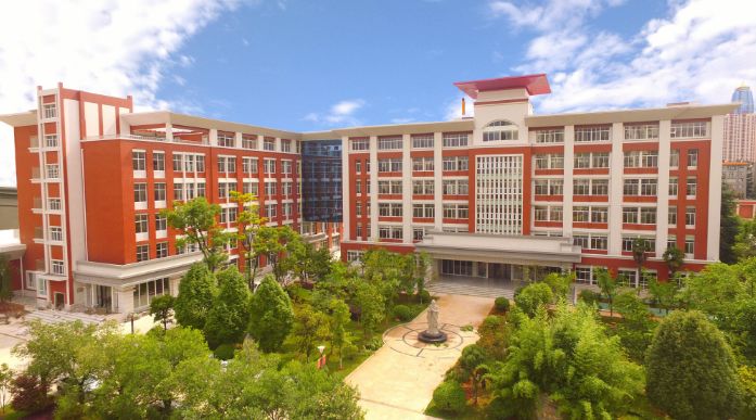 有一种传奇叫红河州第一中学