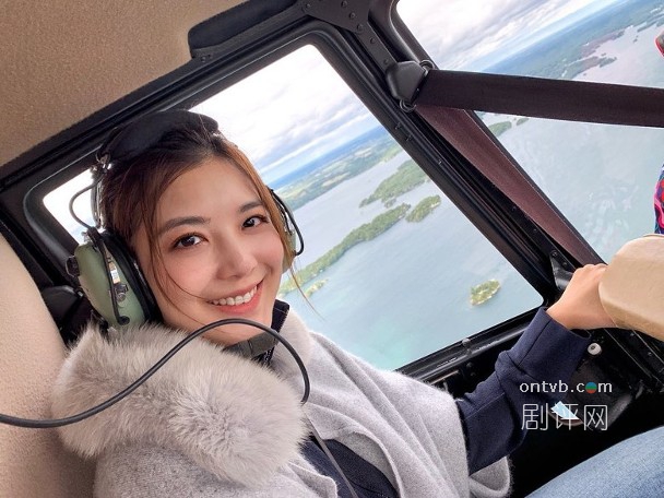 与陈展鹏游加拿大 单文柔飞上天献出第一次__凤凰网