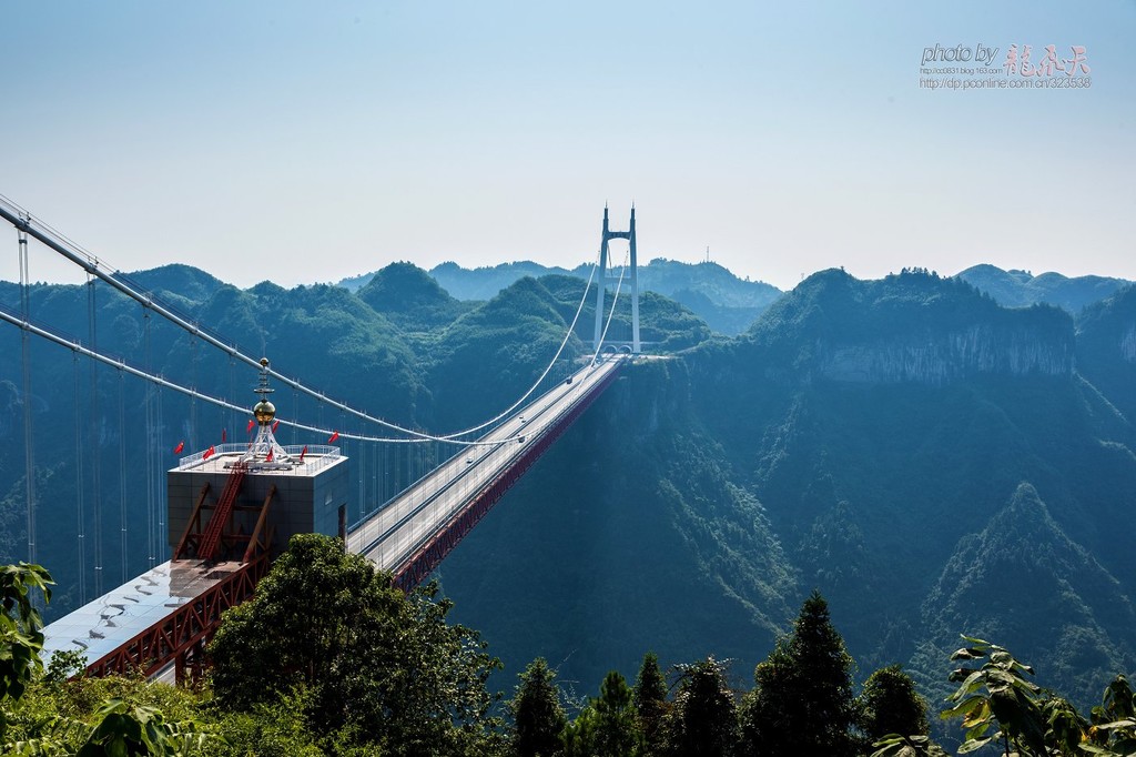 矮寨大桥与悬崖栈道（旅行版）_凤凰网