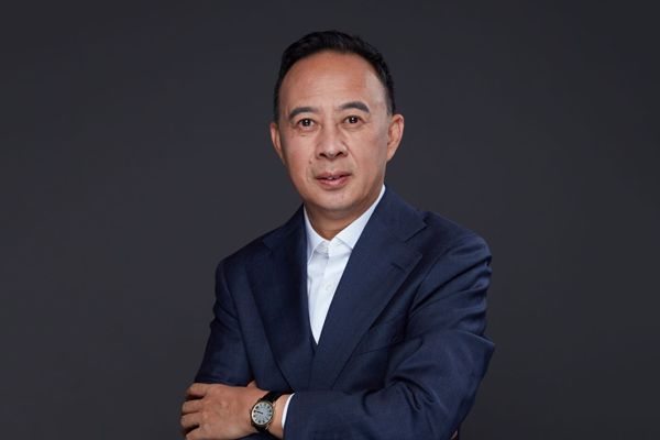 文 华商韬略 毕亚军 杨凯汪俊林重做的"重,既是重量的"重,某种