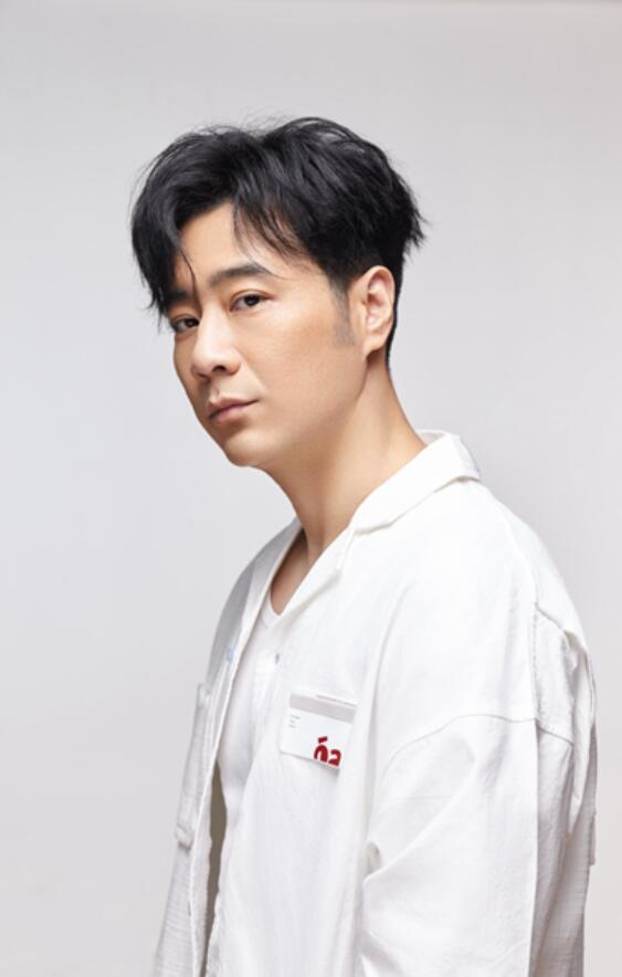 《梦在海这边》今晚开播 门东毅变身热血创业青年