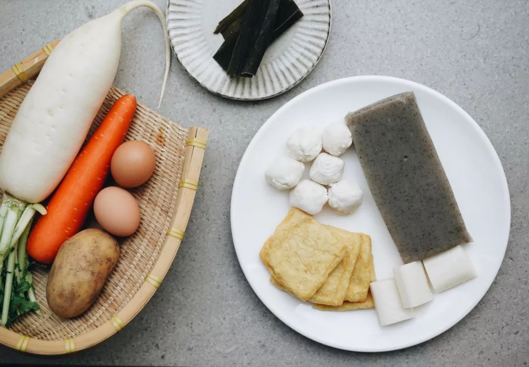 霓虹國冬日家常料理 | 冷風天,你會支起整個關東煮攤子等我回家嗎?